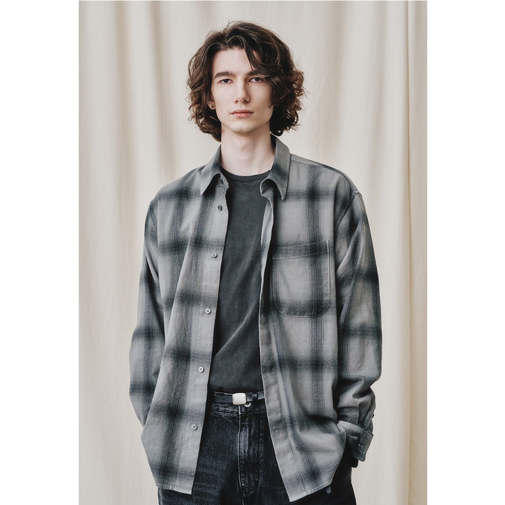 [Art if acts]  24SS Marieta Ombre Check Shirts Charcoal