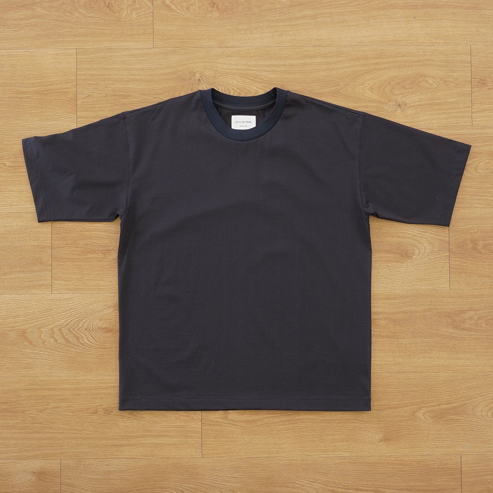 [Still By Hand]  CS01231OS  Knitted Rib T-Shirt Black Navy