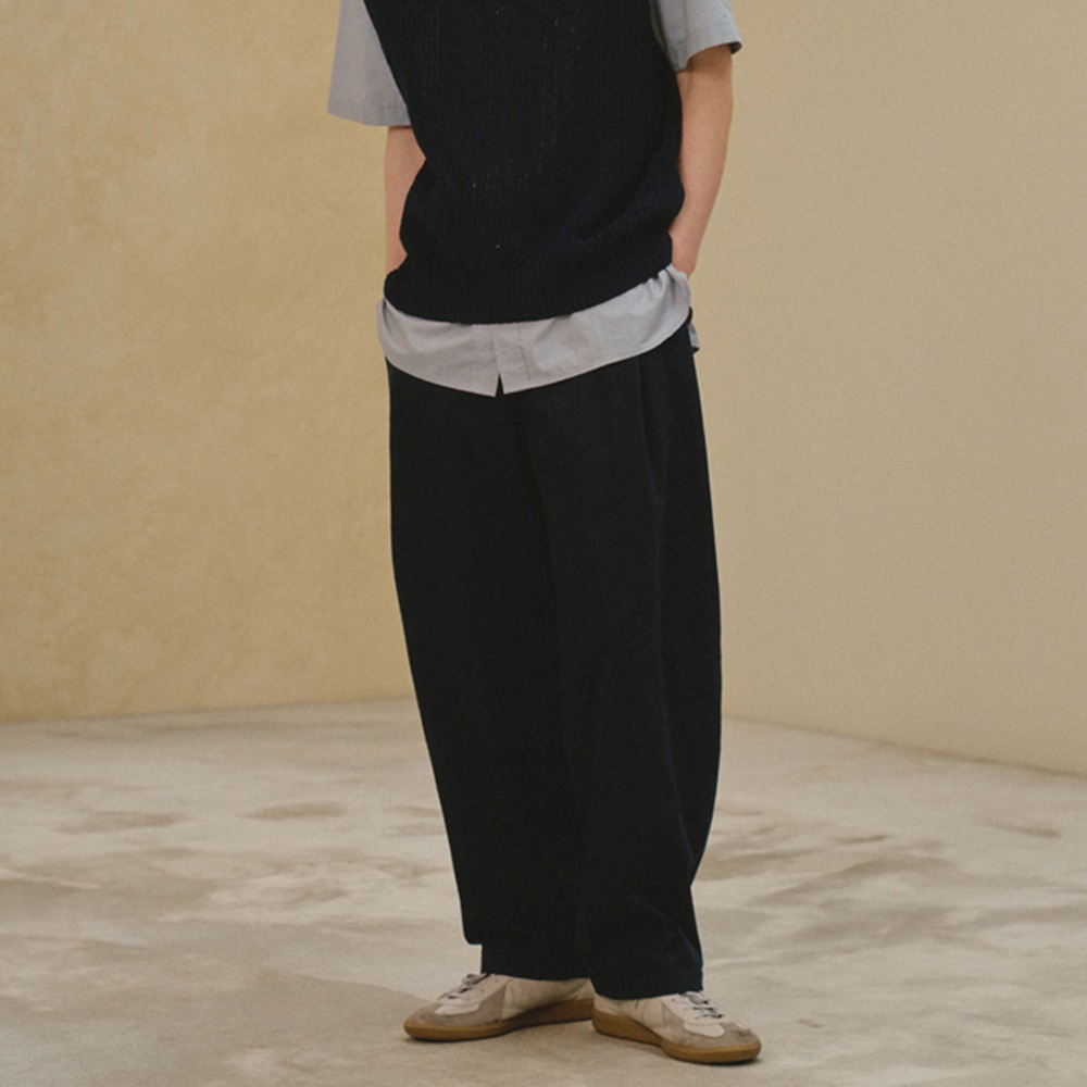 [Art if acts]  Side Two Tuck Pants Navy
