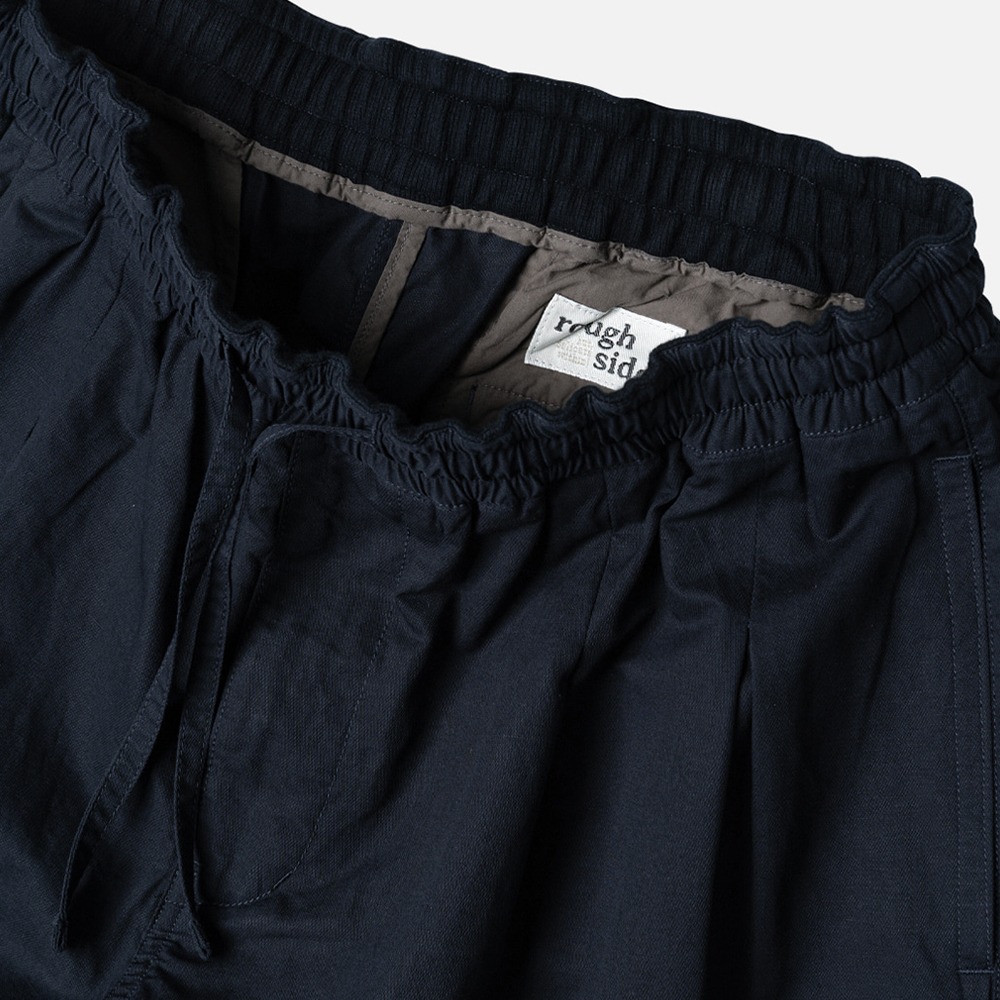 [Rough Side]  23SS Easy Pleate Shorts Navy